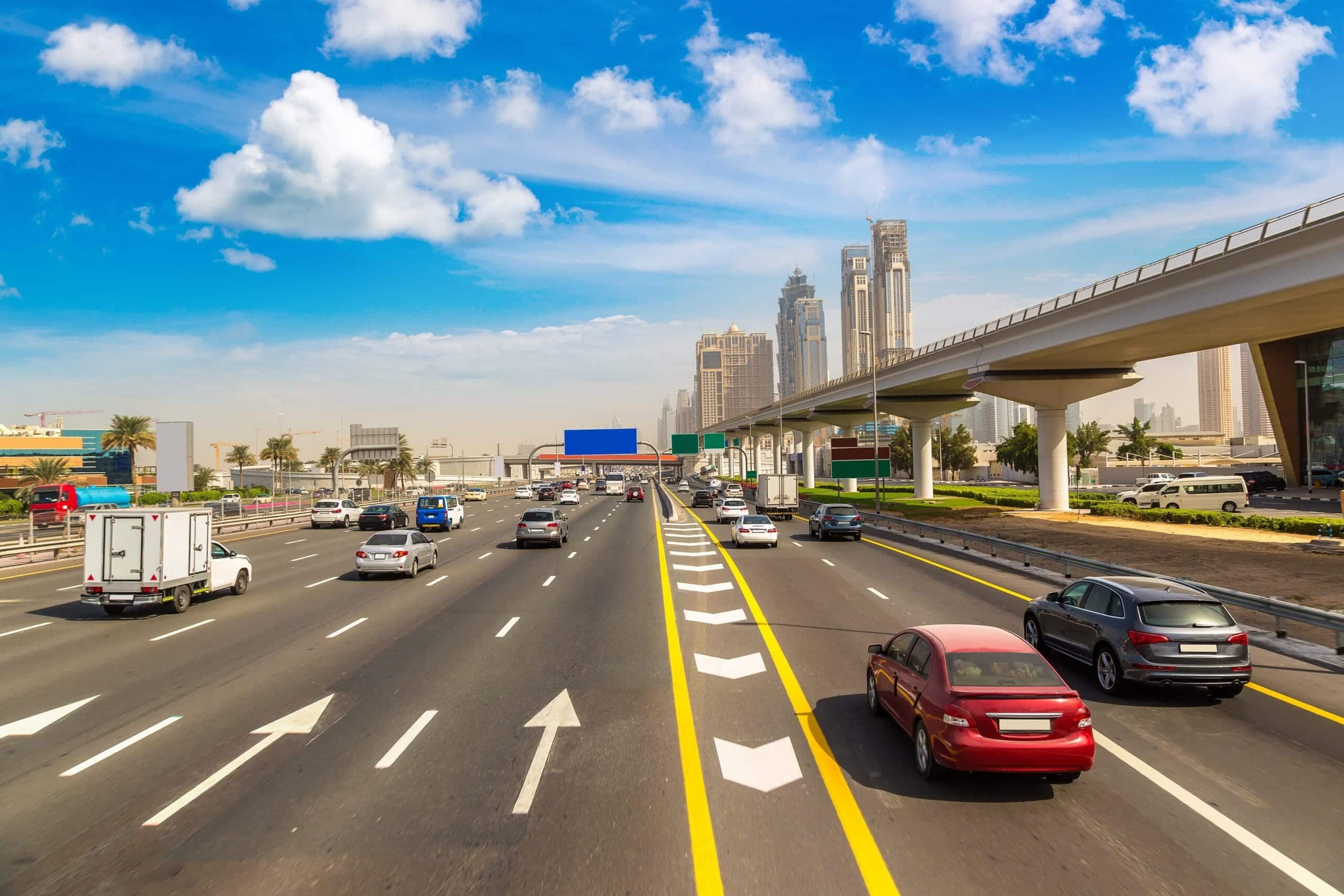 5 Pro Tips for Driving in Dubai