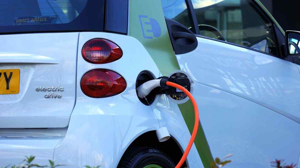How Do Electric Cars Work 
